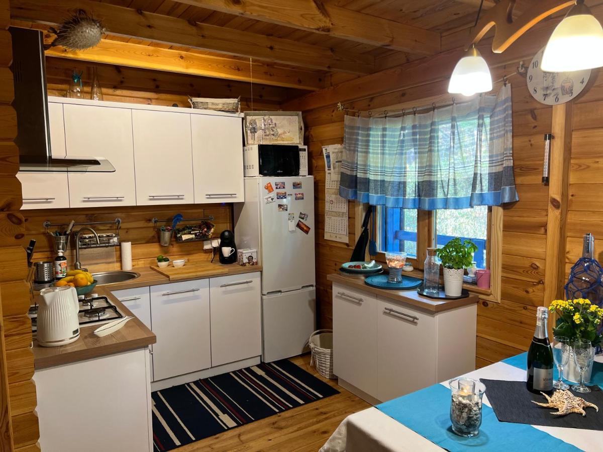 Grey House Villa Debki Bagian luar foto